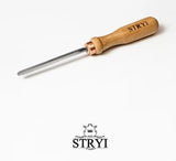 Stryi 5 mm wide sweep 9 gouge from Canadian Distributor Northwest Passage Tools